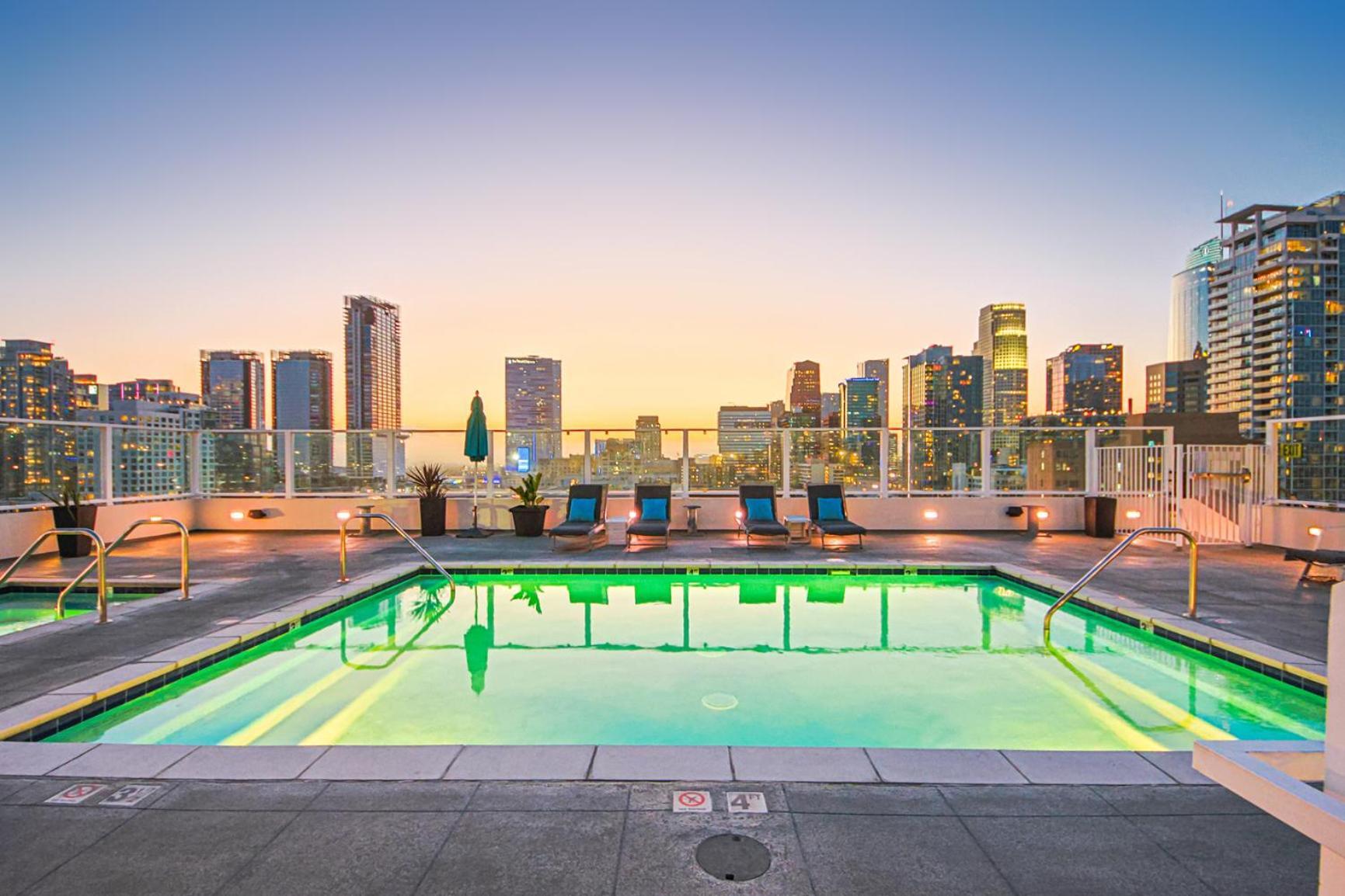 Sunny & Spacious 2bdr & 1bth In Downtown La Los Angeles